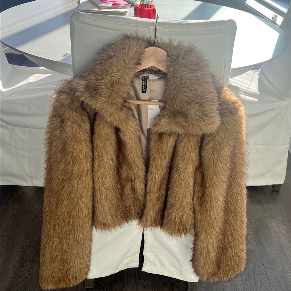 H&M Tan faux fur Jacket